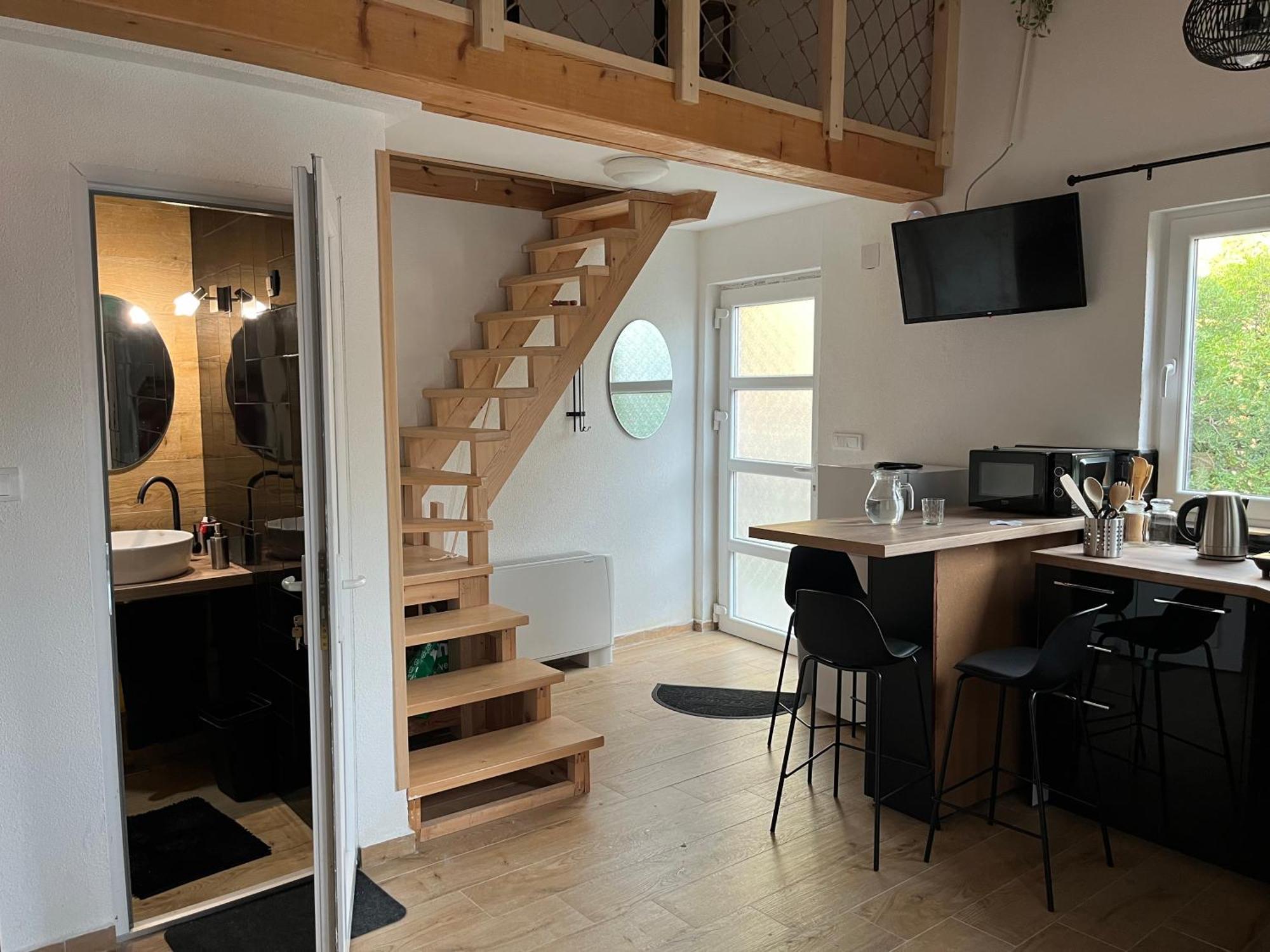 M&m Apartman *